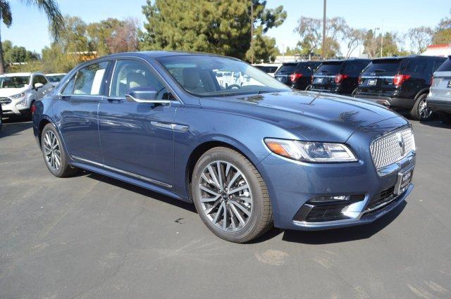 Lincoln Continental select 2018