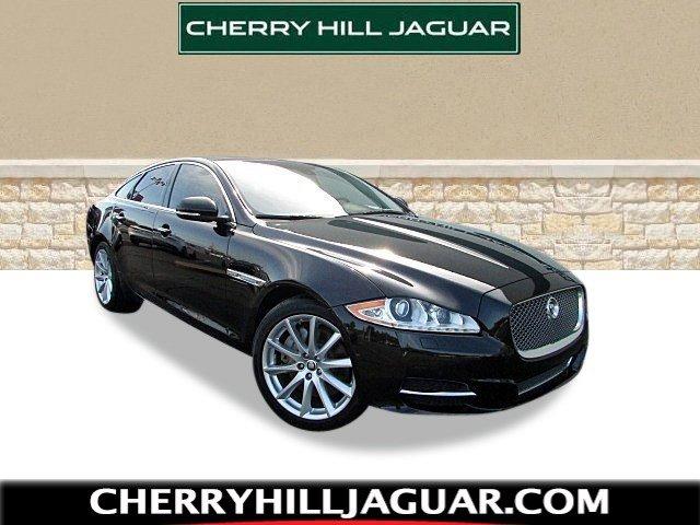 Jaguar XJ  2013