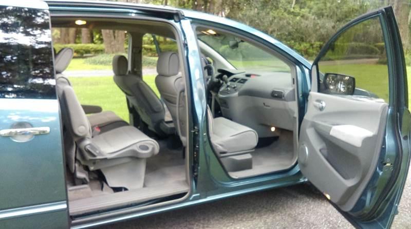 2009 Nissan Quest 3.5 SL for free