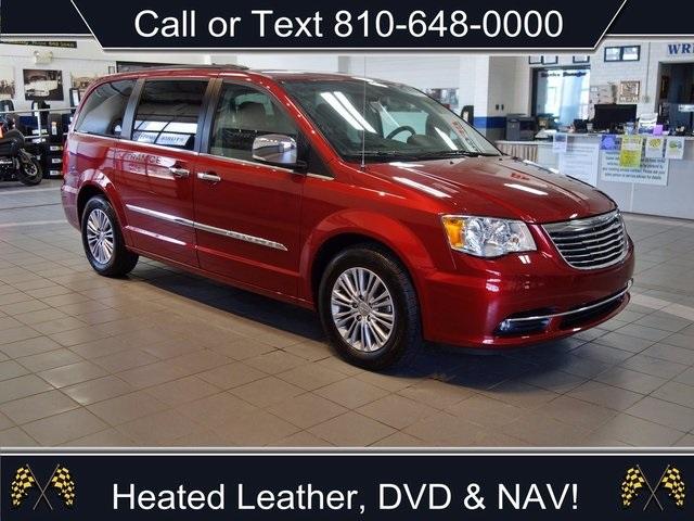 Chrysler Town & Country Touring-L 2014