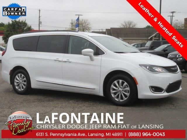 Chrysler Pacifica Touring L 2017