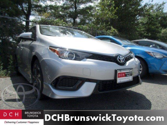 Toyota Corolla iM Base 2017