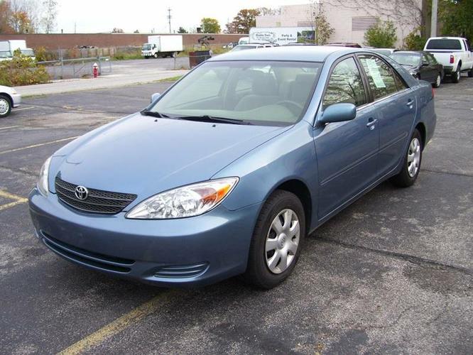 Blue 2003 Toyota Camry SE for sale....