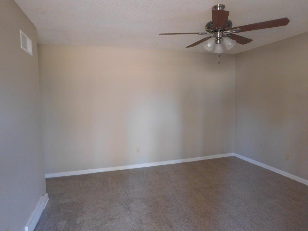 $845 Three bedroom Apartment for rent