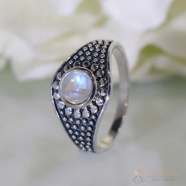 Moonstone gemstone ring