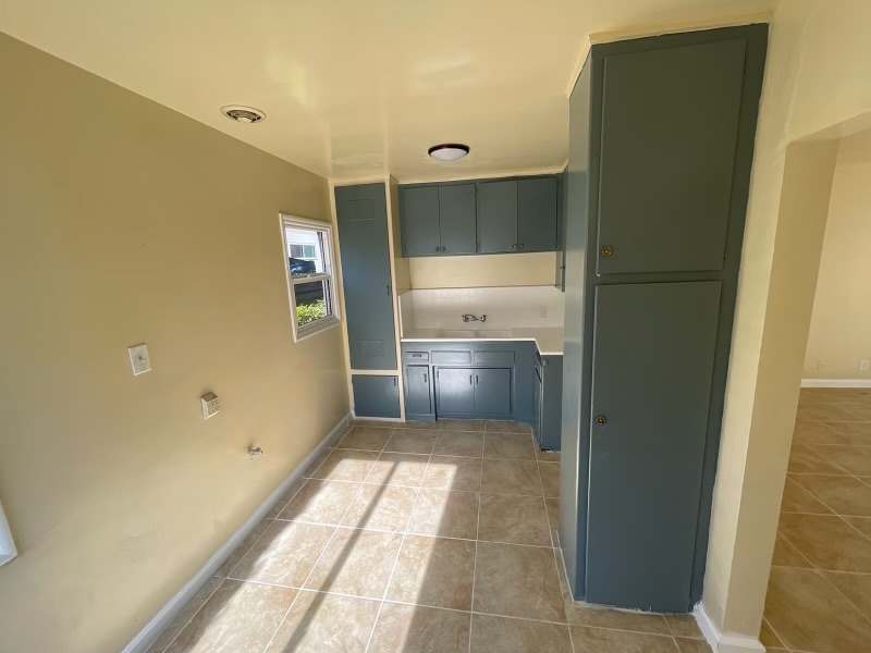 2 Bedrooms in Westchester CA