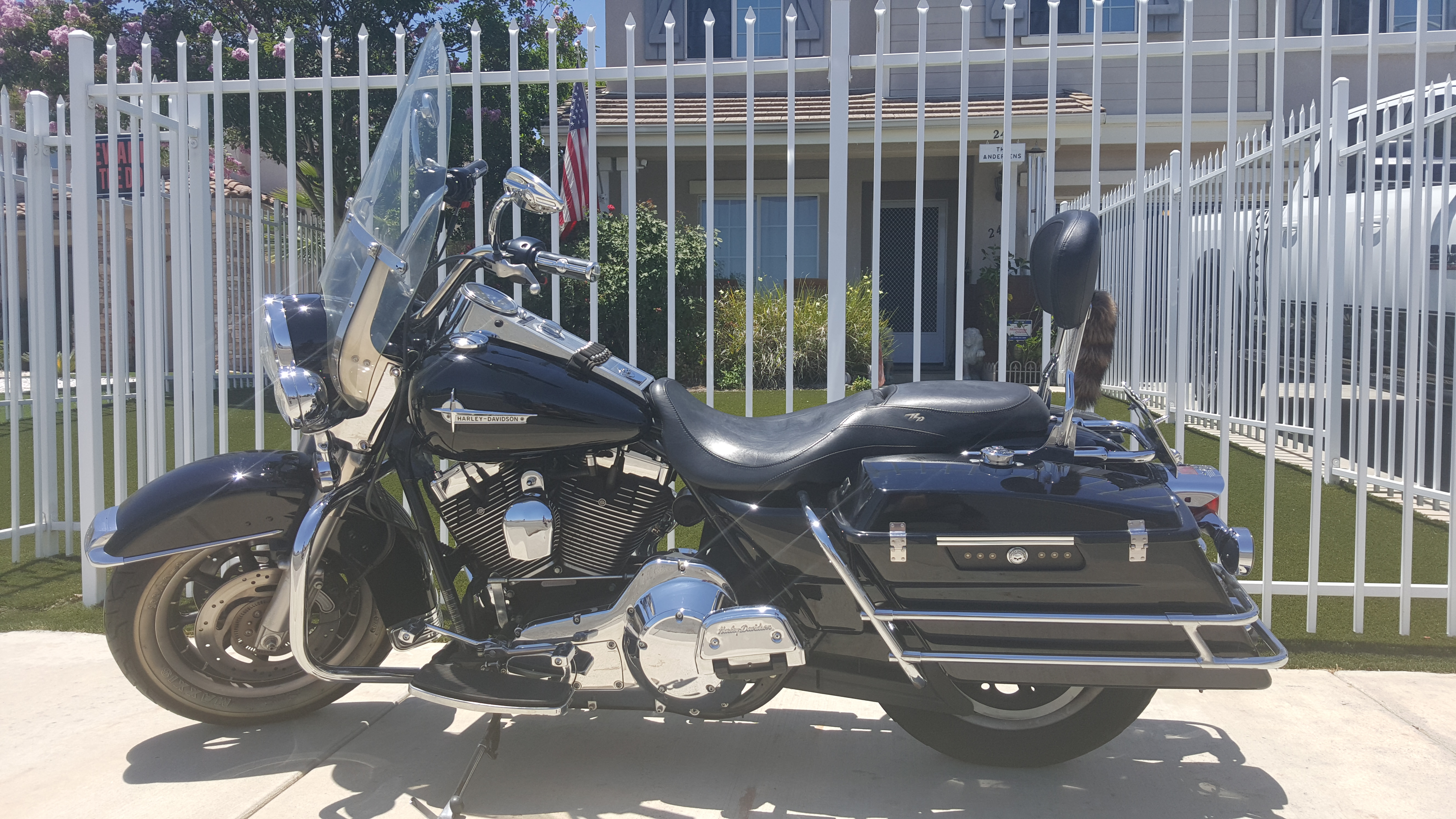 2006 Harley-Davidson Road King FLHPI ABS (Police Edition Custom) Motorcycle