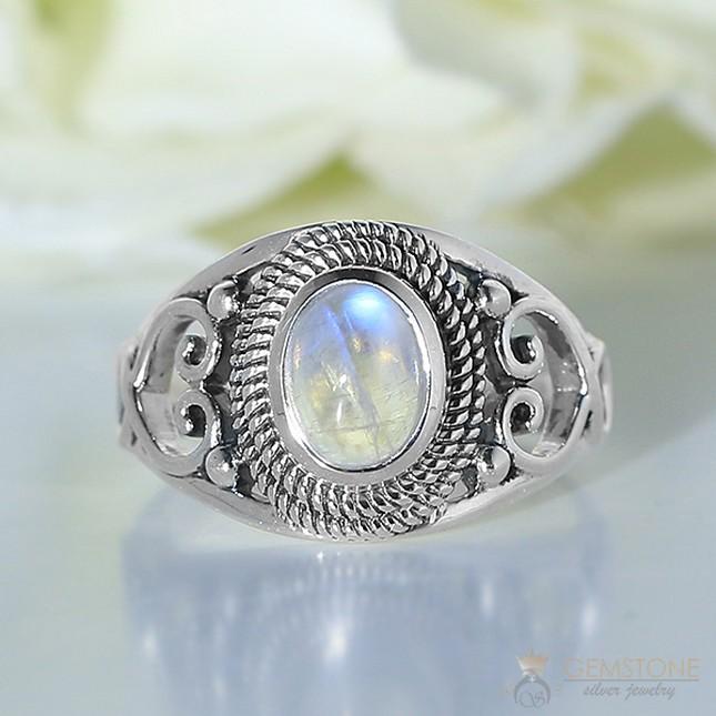 Moonstones jewelry