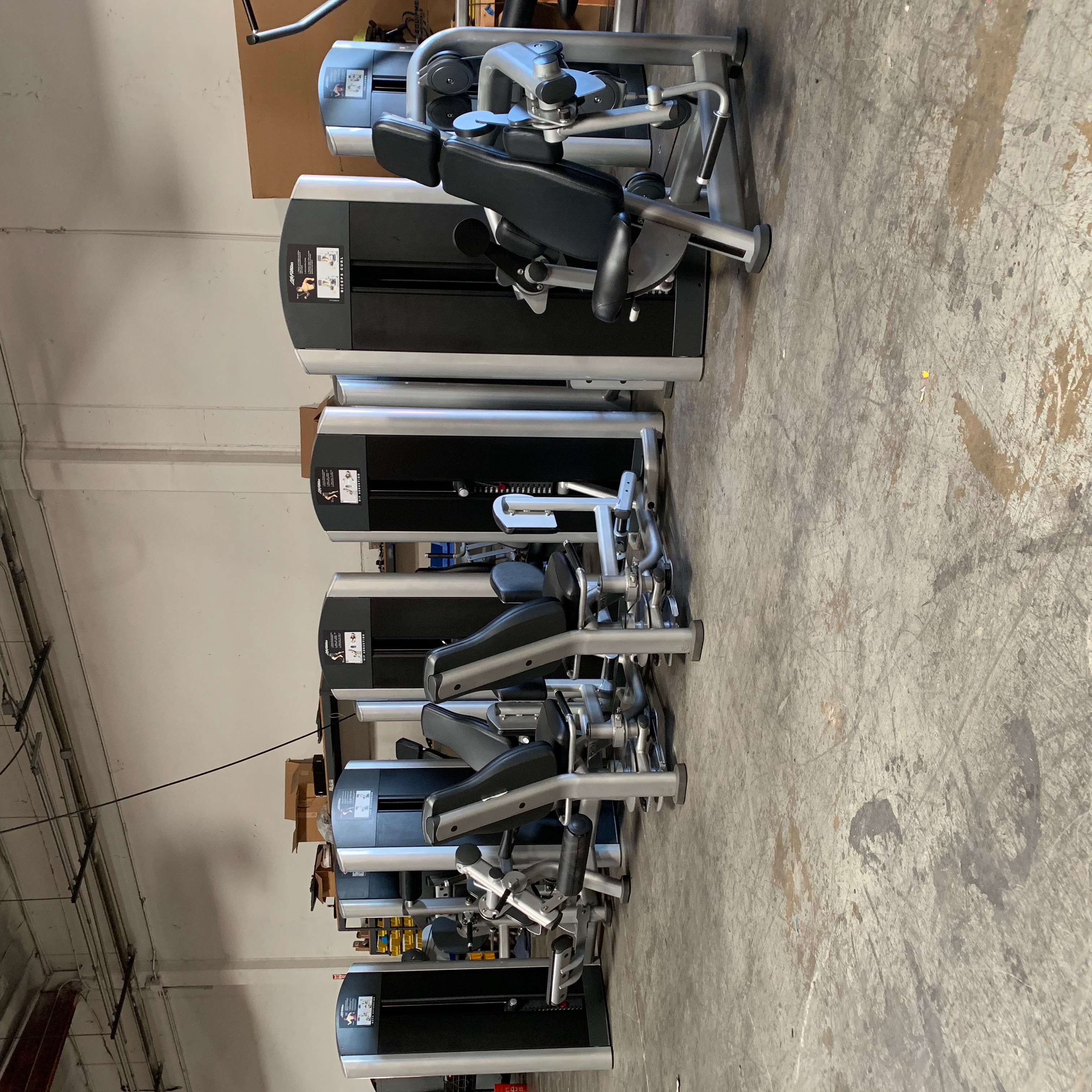 Pennysaver Refurbished Life Fitness Signature Starter Gym Package In Orange California Usa