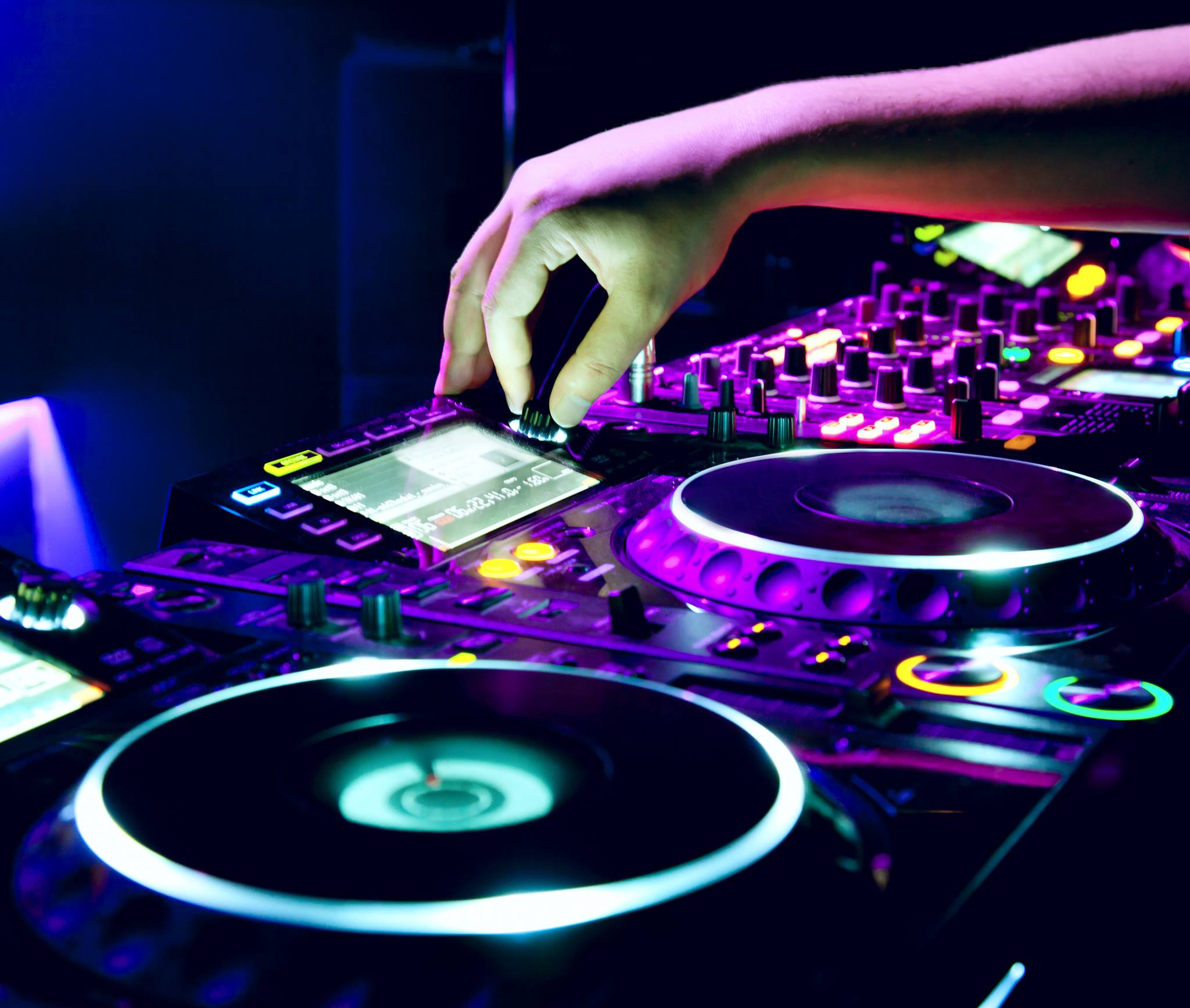 Los Angeles Unique Karaoke DJ Experts