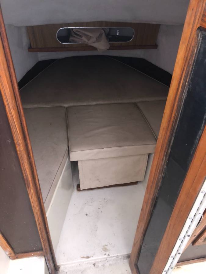 1988 Chaparral fisherman walk around 20'