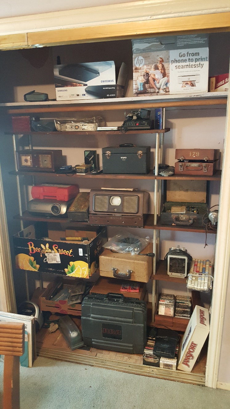 Handy Man ! Jack Of All Trades ! Packed Estate ! Old ! Vintage ! Antiques ! All Must Go !