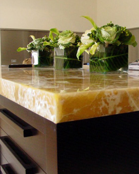 Get Wide Collections of Onyx Stone at Mont Surfaces