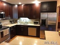 ID#: 1317548 Lovely 2nd Floor Apartment In Bayside For Rent