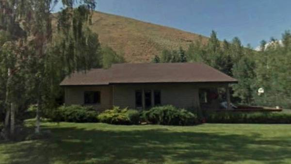 2 bedroom 1 bath fixer upper house in Ketchum Idaho!