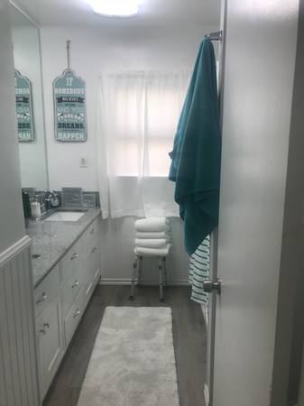 ROOMS FOR RENT (DOWNEY, CA)