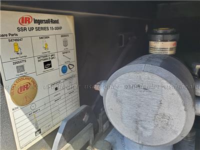 2004 INGERSOLL RAND SSR UP6-30-200 COMPRESSOR