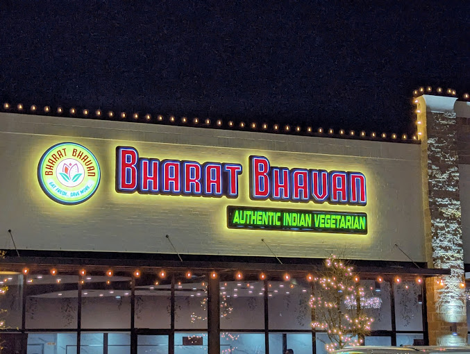 Bharat Bhavan – Authentic Indian Vegetarian Delights in Frisco!