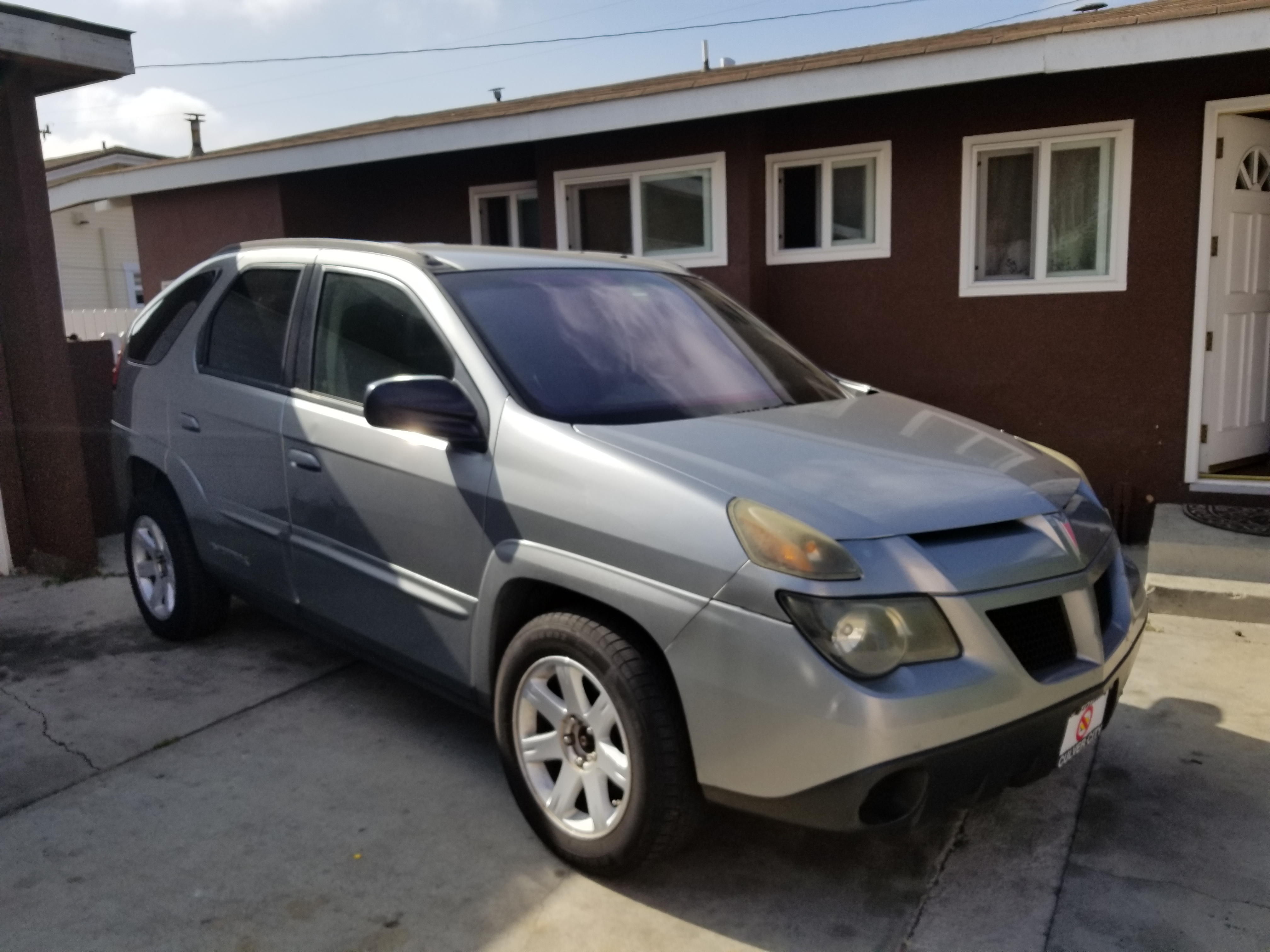 2004 Pontiac Aztek