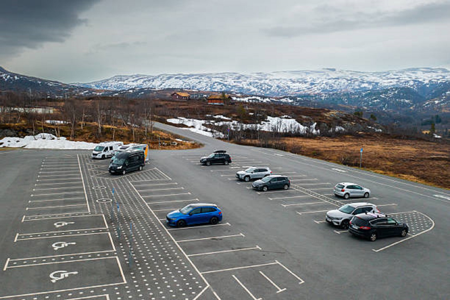 South Park Striping | Car Parking Line Marking Service | Parking Lot Paint in Como