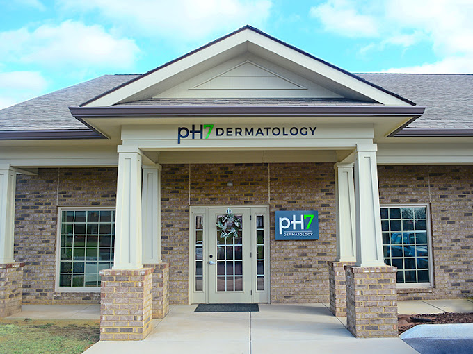 pH7 Dermatology