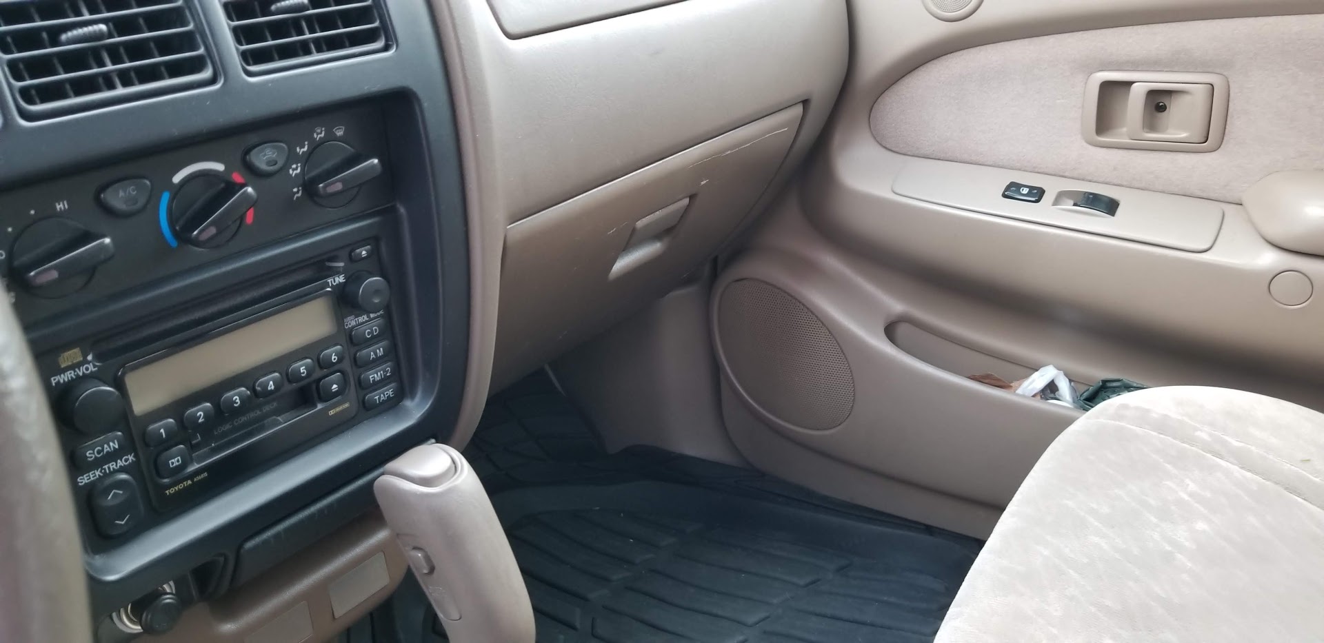 2004 Toyota Tacoma Xtracab PreRunner Pickup 2D 6 ft