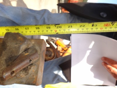 PAIR OF FORKS 42