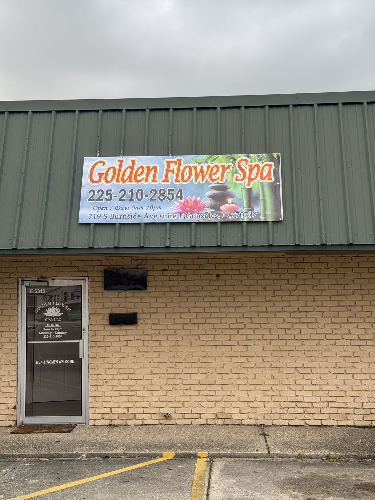 Golden Flower Spa