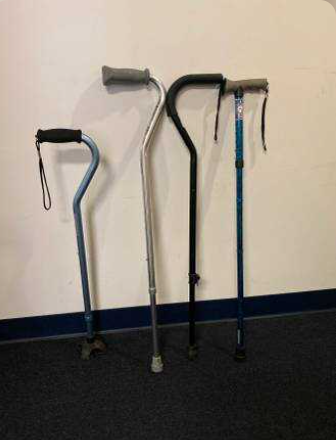 Medical Equipment for Seniors – Rollators, Wheelchairs, And more!