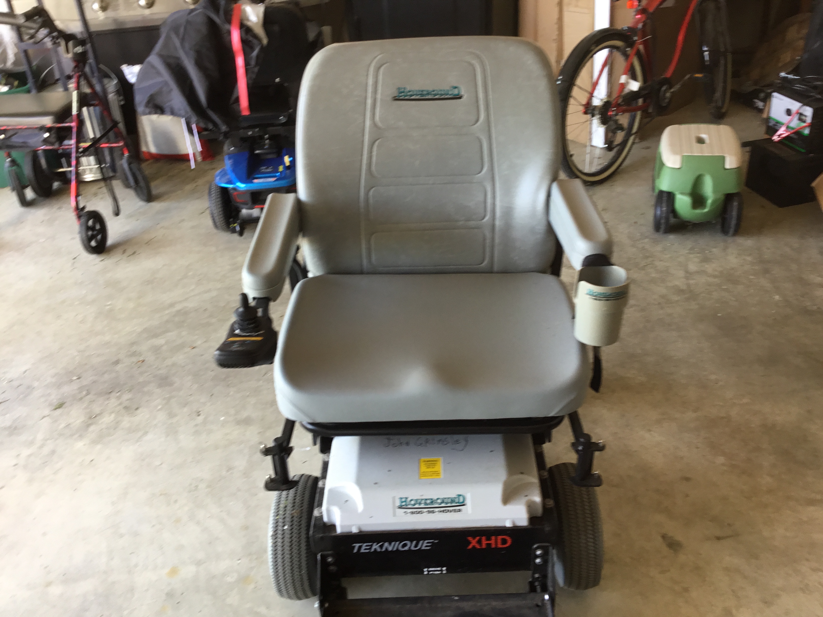 HOVEROUND Teknique XHD Power Wheelchair