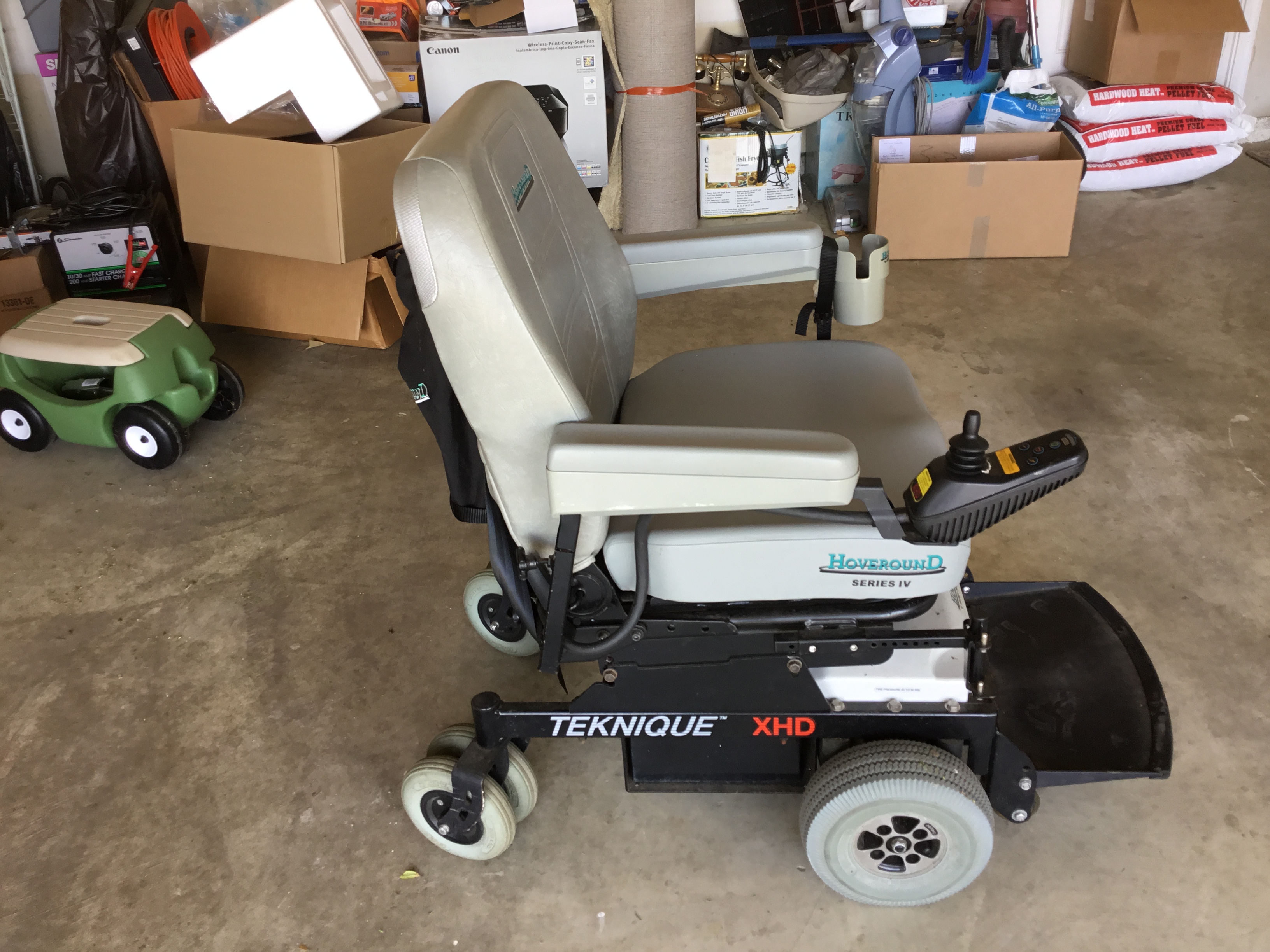 HOVEROUND Teknique XHD Power Wheelchair