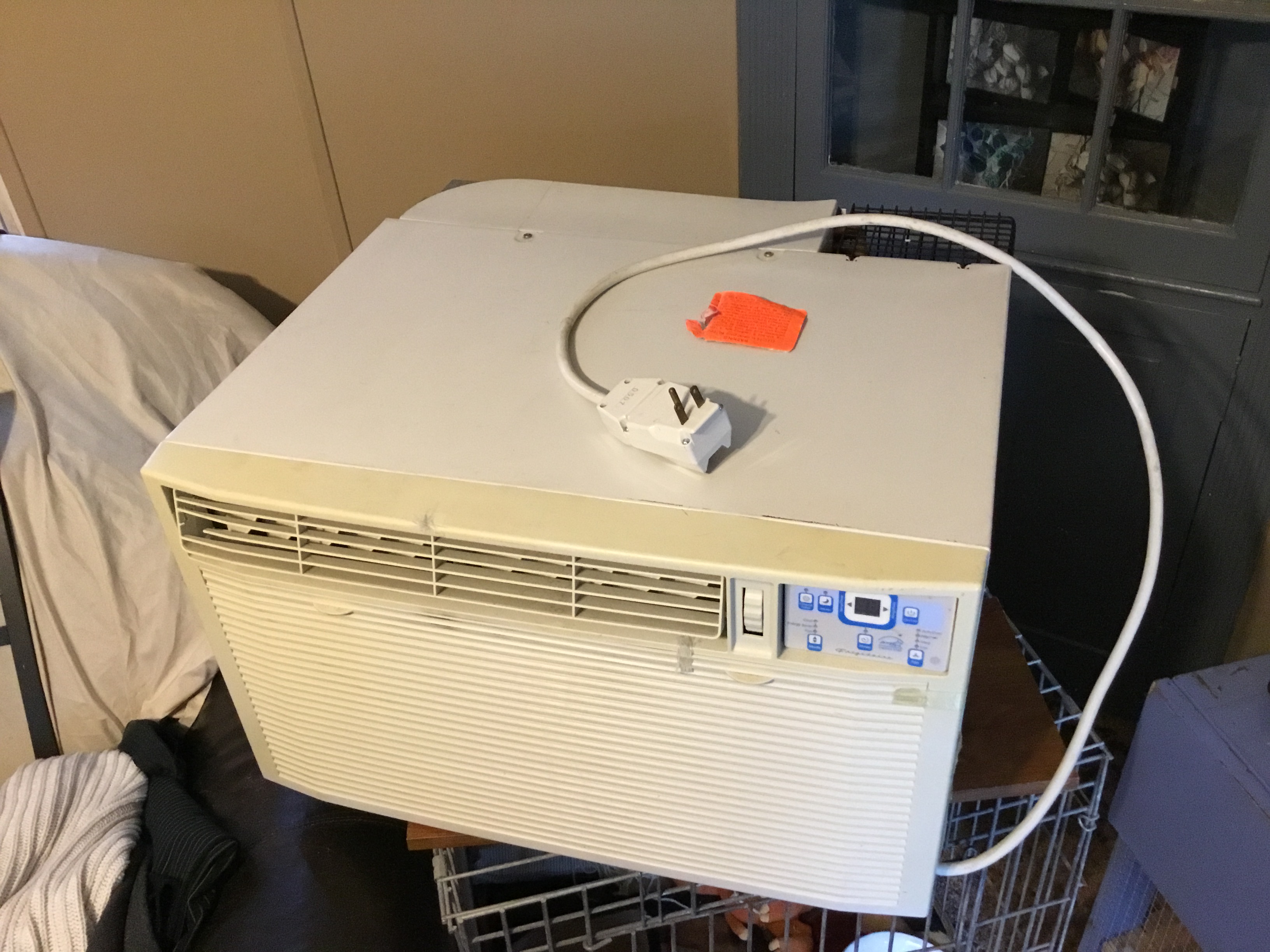 Frigidaire 10,000btu Air Conditioner