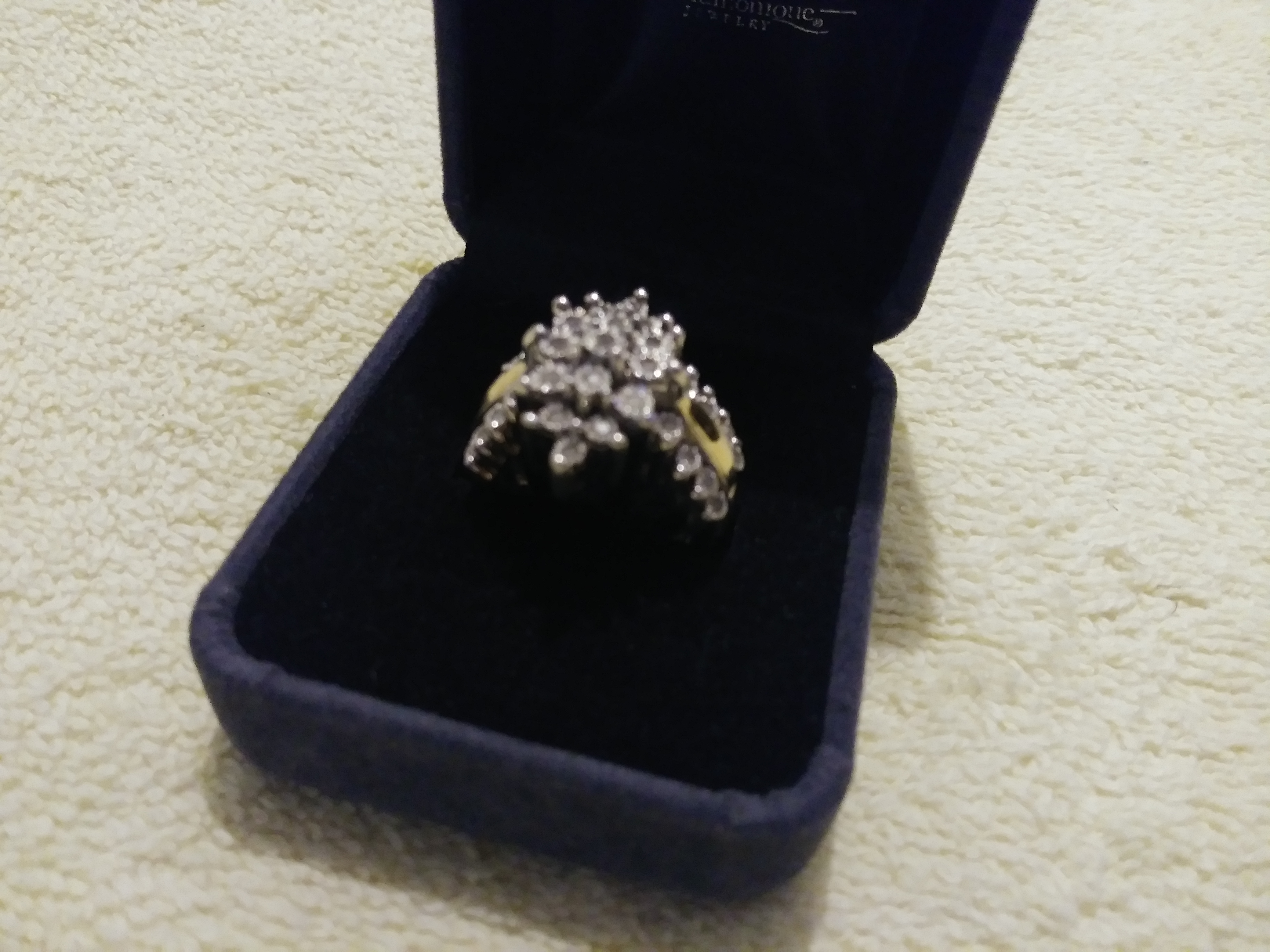 Ladies rings