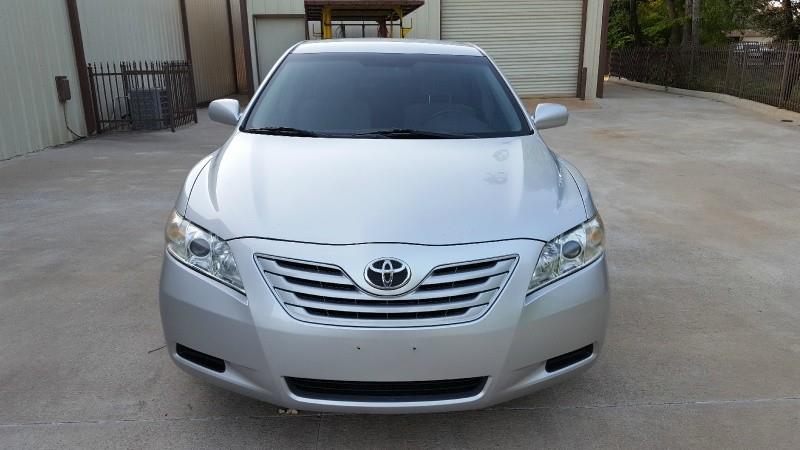 ,,,2008 Toyota Camry,,..$1800