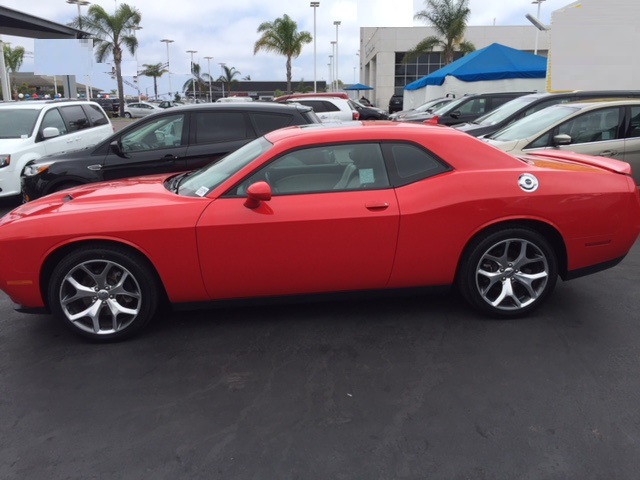 2015 Dodge Challenger SXT Plus