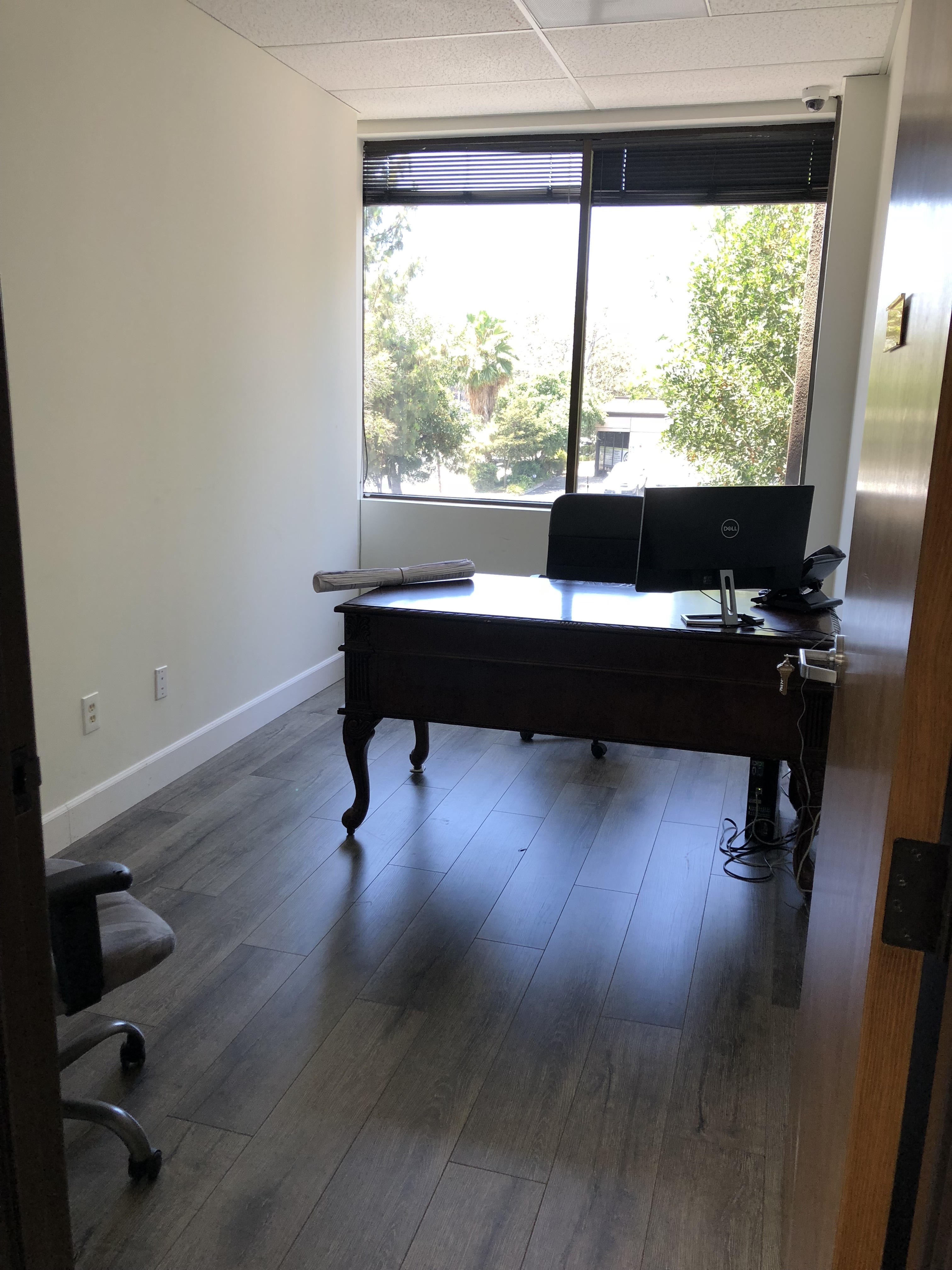 Co-Working Space for Rent