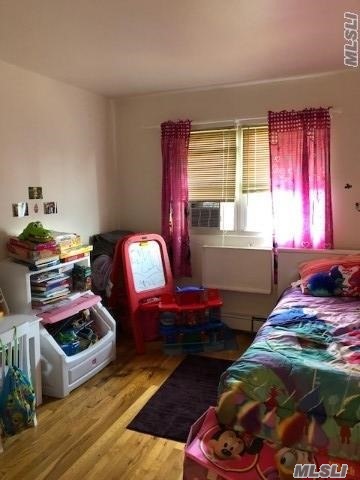 ID: (LEP) Brick 2 Family House For Sale In Whitestone