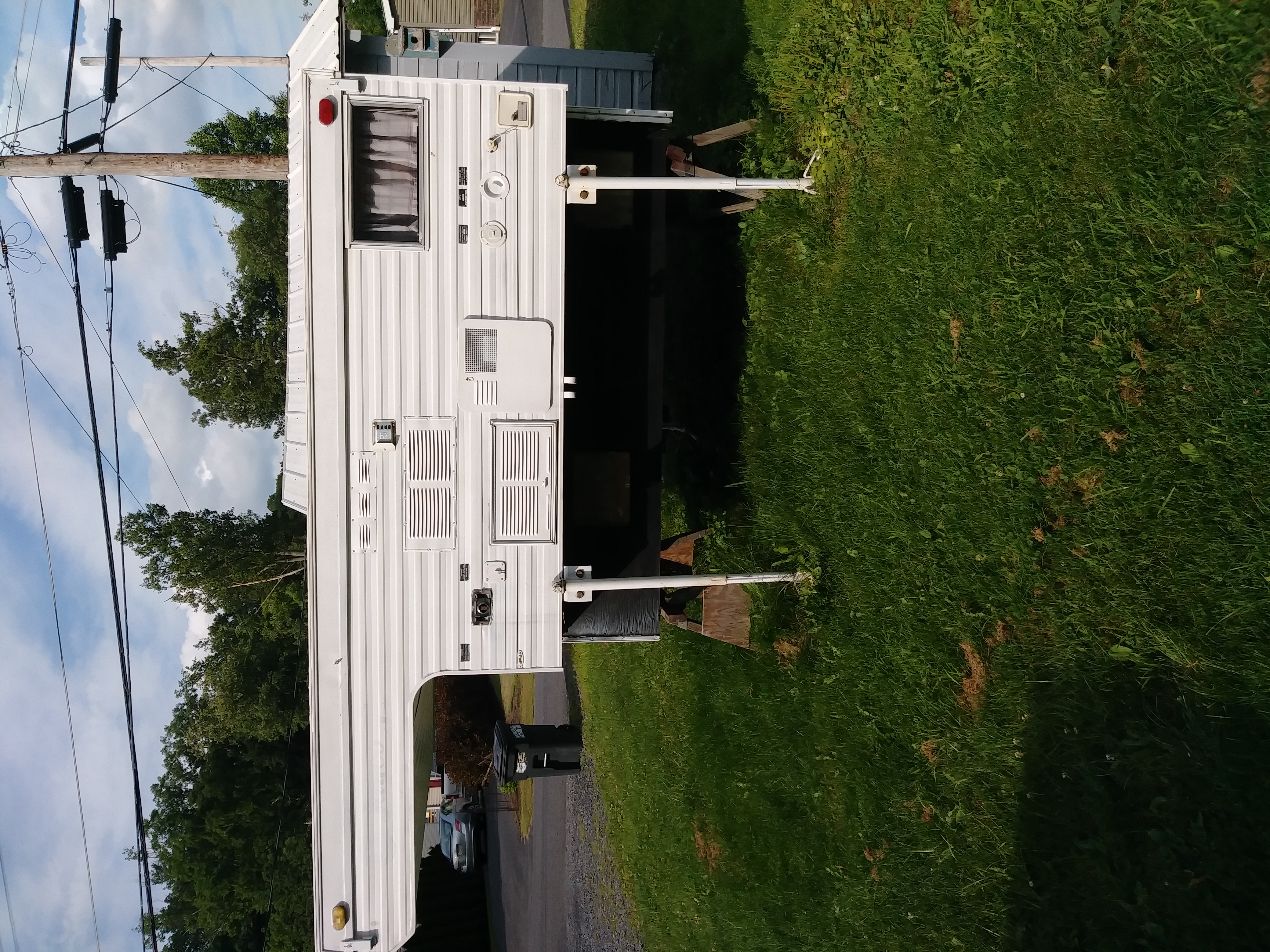 Pick up camper