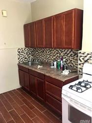 ID#: 1321978 Newly Renovated 2 Bedroom W/ Home Office Apartment For Rent In Ridgewood