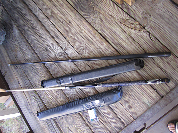2 Cue Sticks w/cases