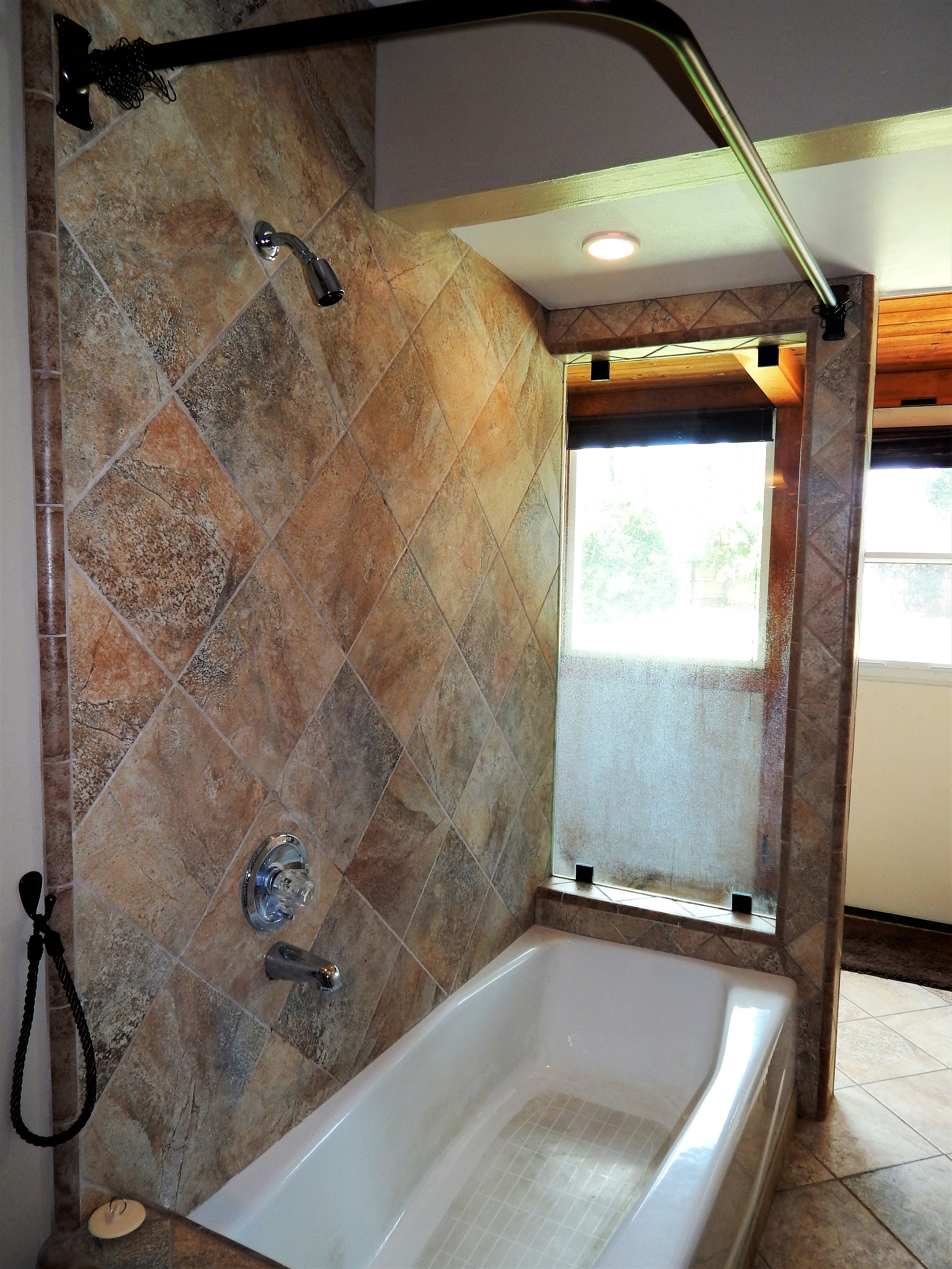 Lovely Home in Visalia's Oak Ranch!  15086 Avenue 312.