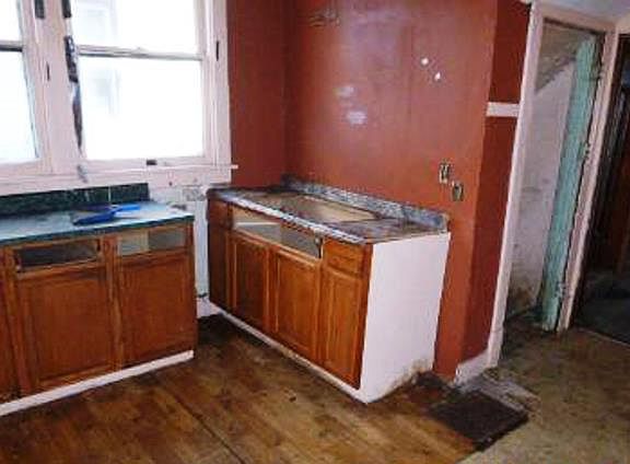 SPECTACULAR DEAL! PRICE DROPPED TO SELL!