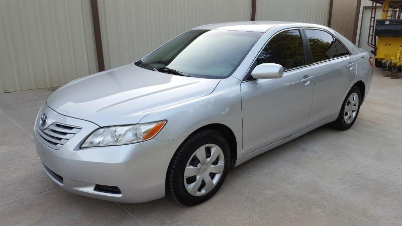 2008 Toyota Camry,,..$1800