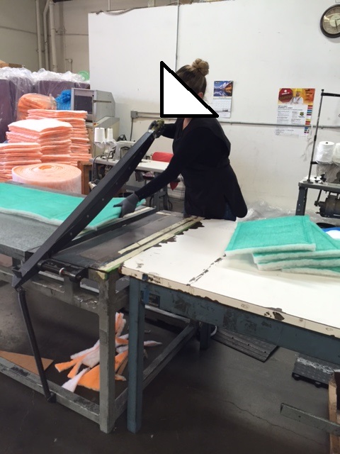 NOW HIRING FABRICATION POSITION/CONTRATANDO POSICION DE FABRICACION