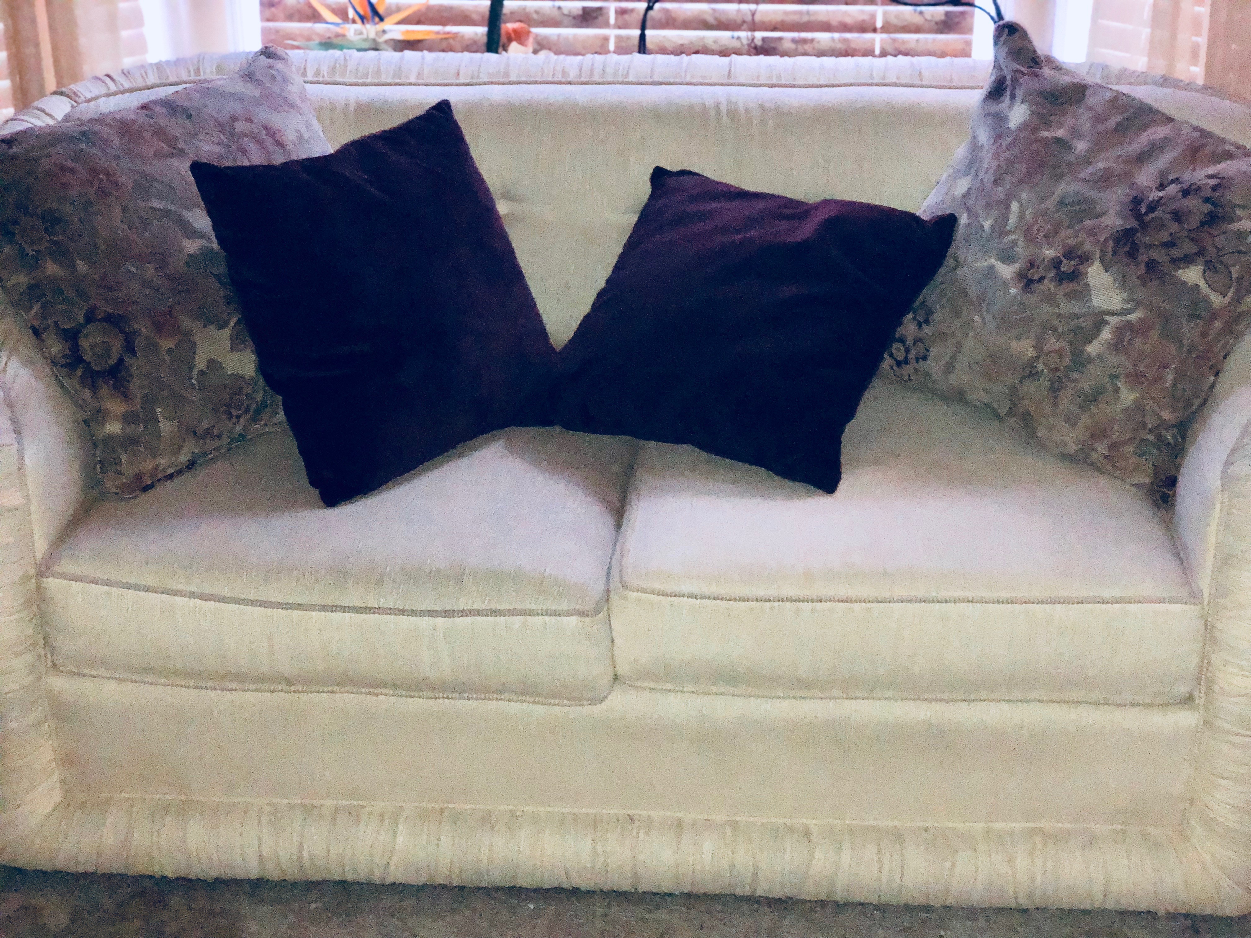 LL's Estate Sale ViewPark~HydePark