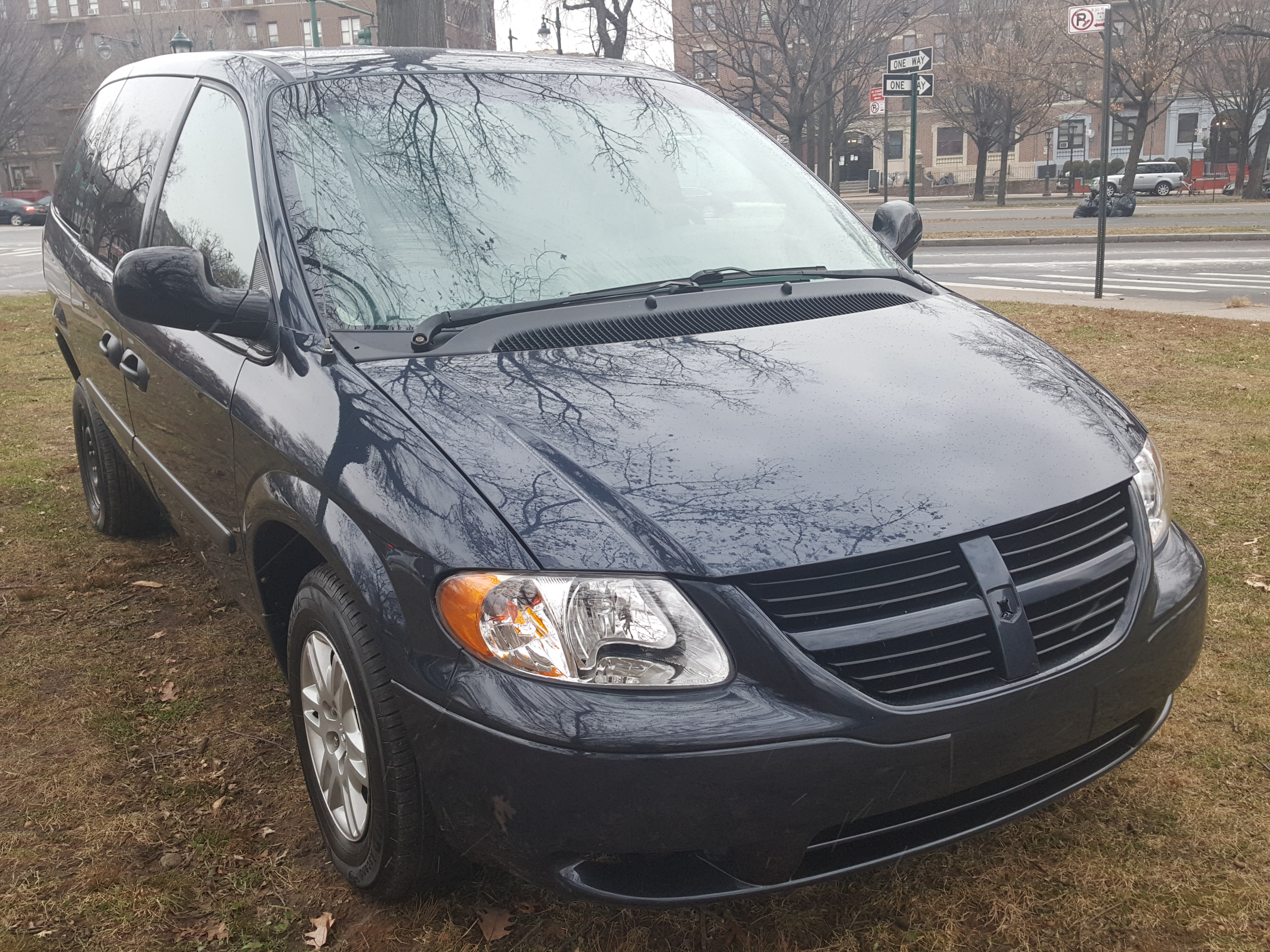 2007 Dodge Grand Caravan Rear Entry  Wheelchair Handicap Mobility Minivan 28K Miles $12,995