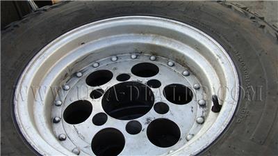 4 KENDA 31X10.50R15 L.T TIRES AND RIM