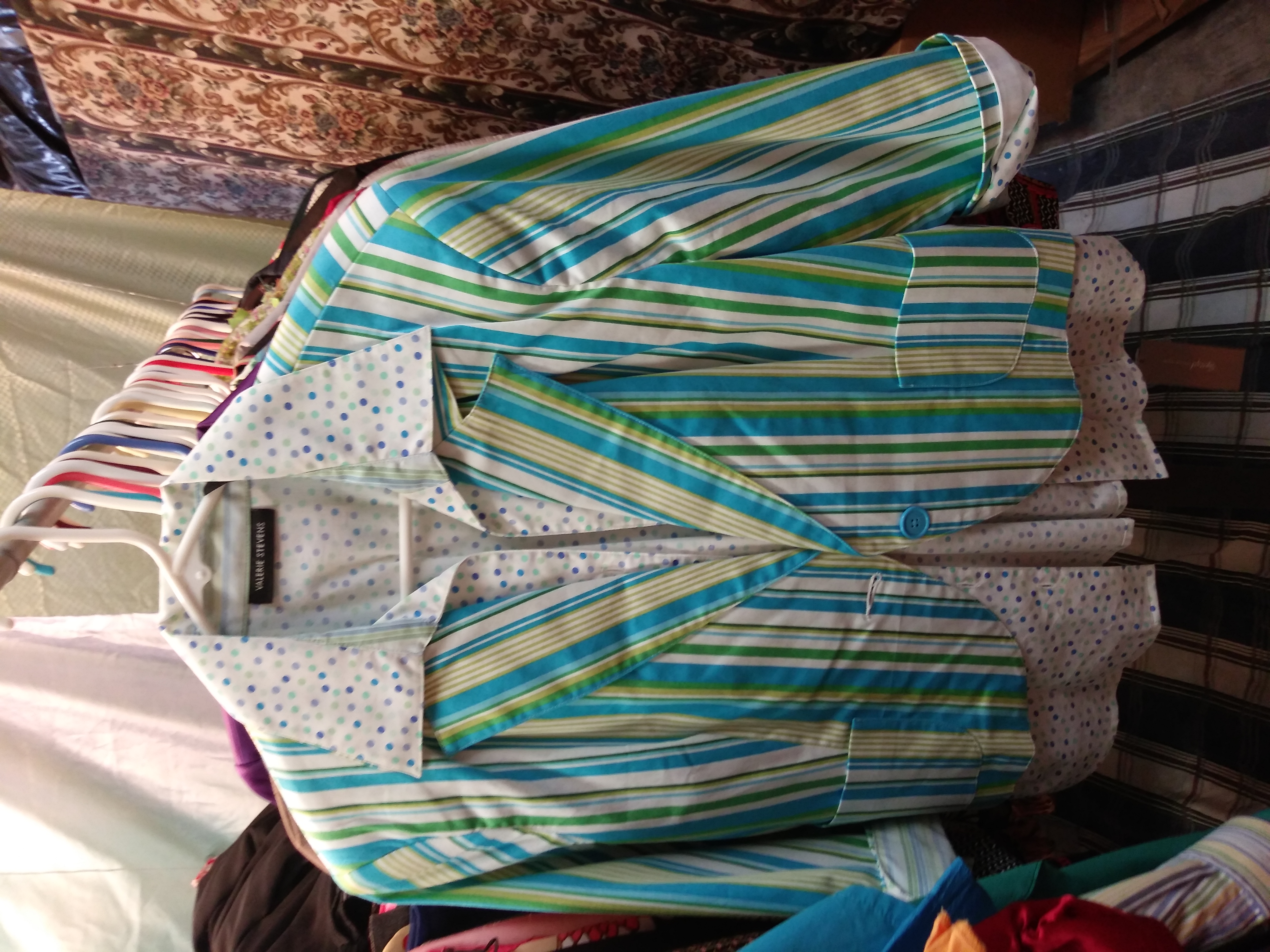 Women's Clothing  $1.00 per piece