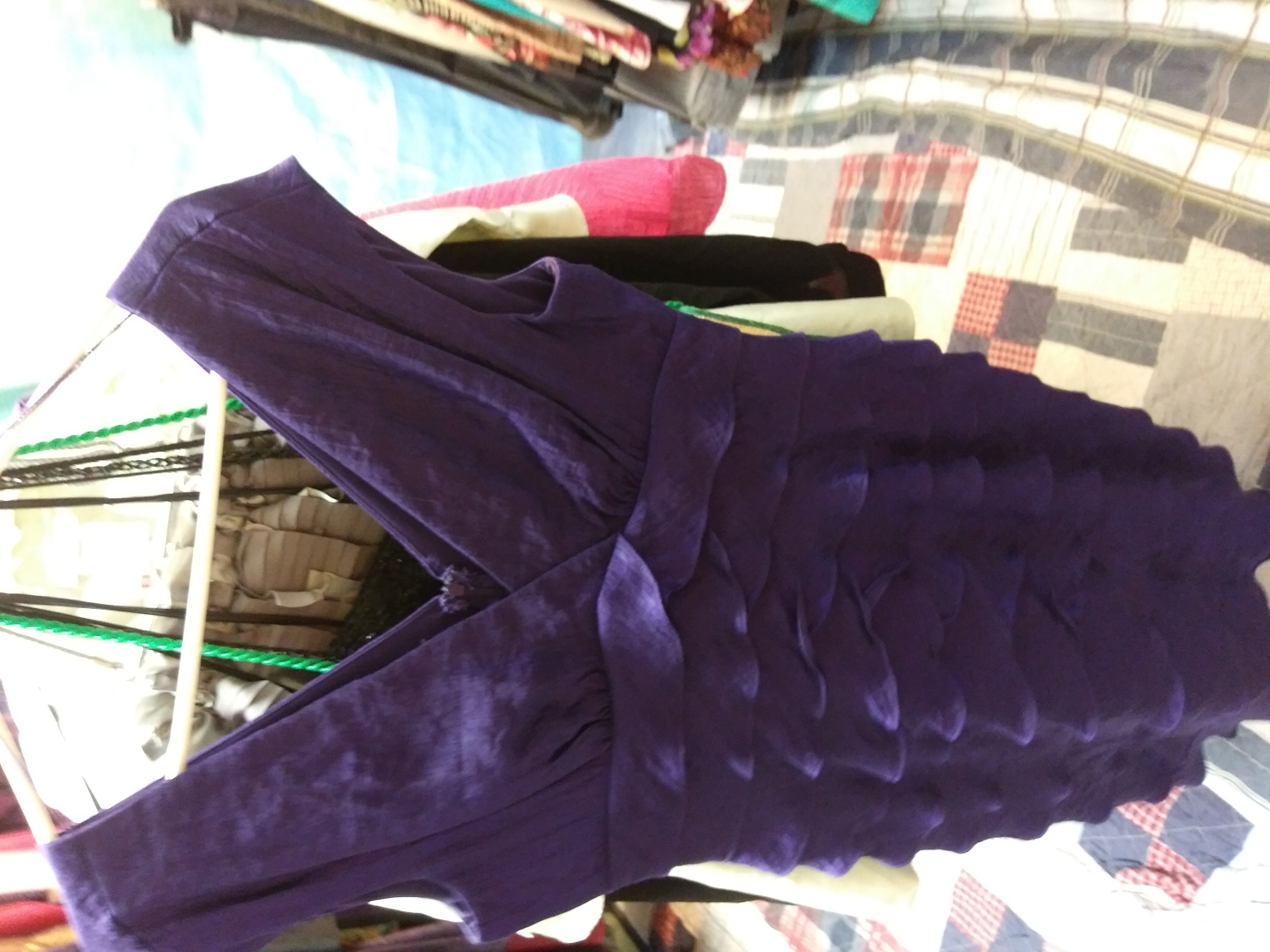 Women's Clothing  $1.00 per piece