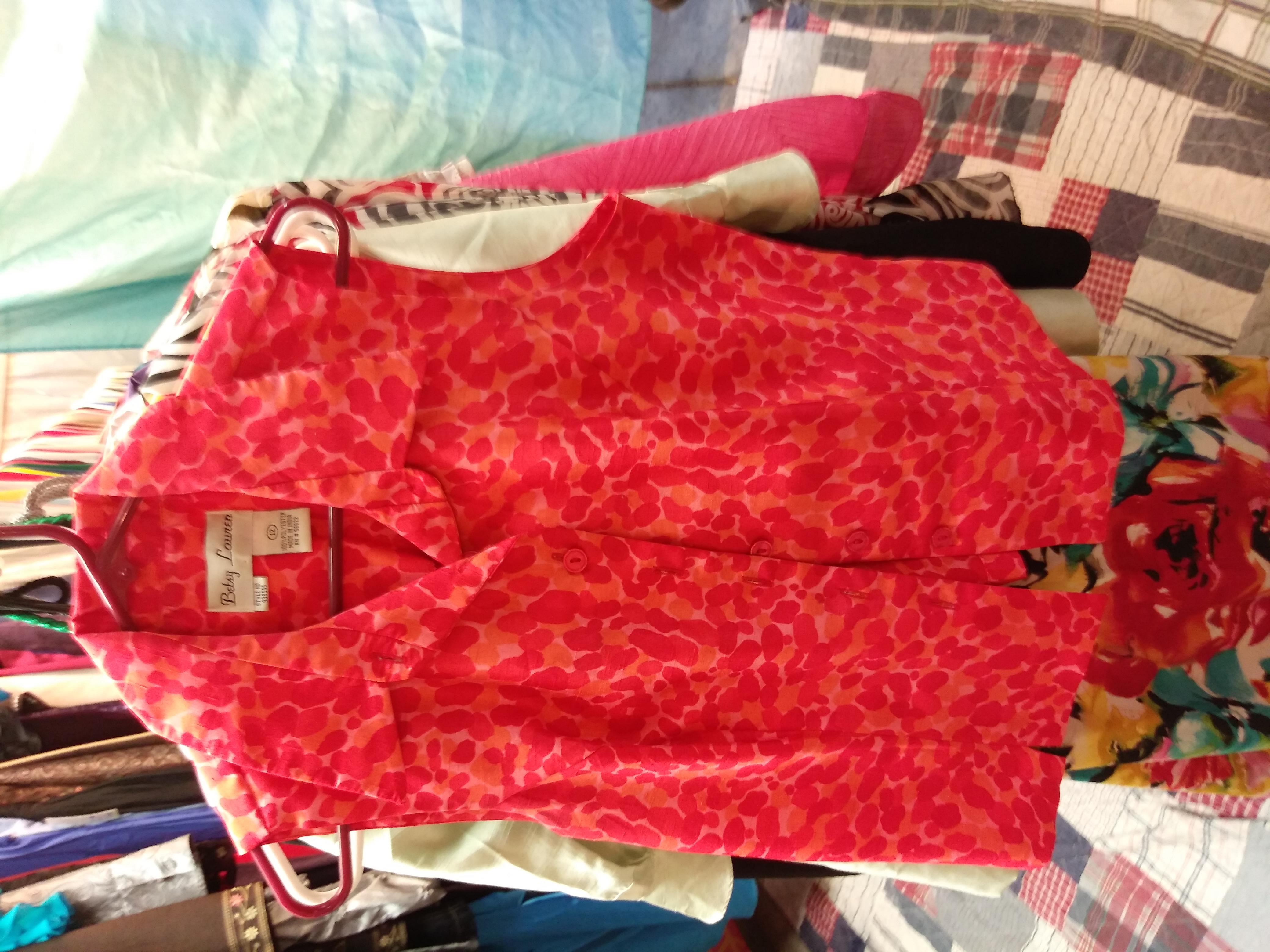 Women's Clothing  $1.00 per piece